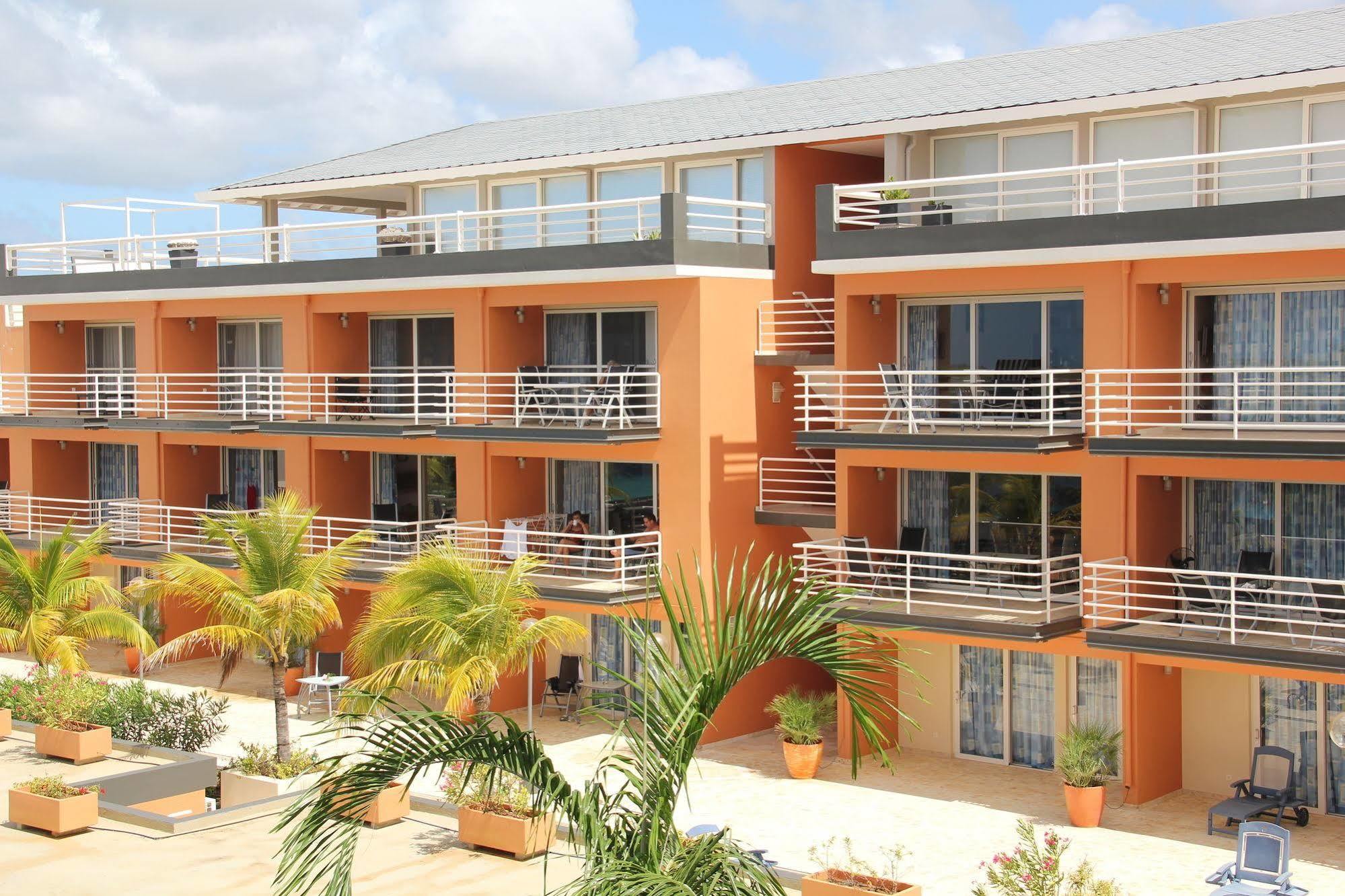 Bonaire Seaside Apartments 외부 사진