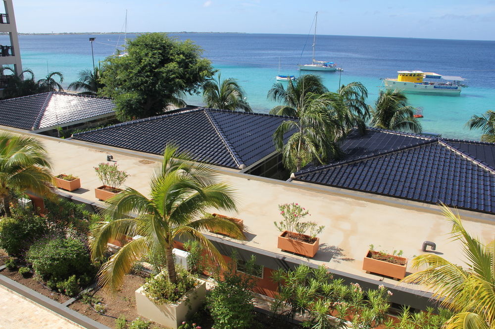 Bonaire Seaside Apartments 외부 사진