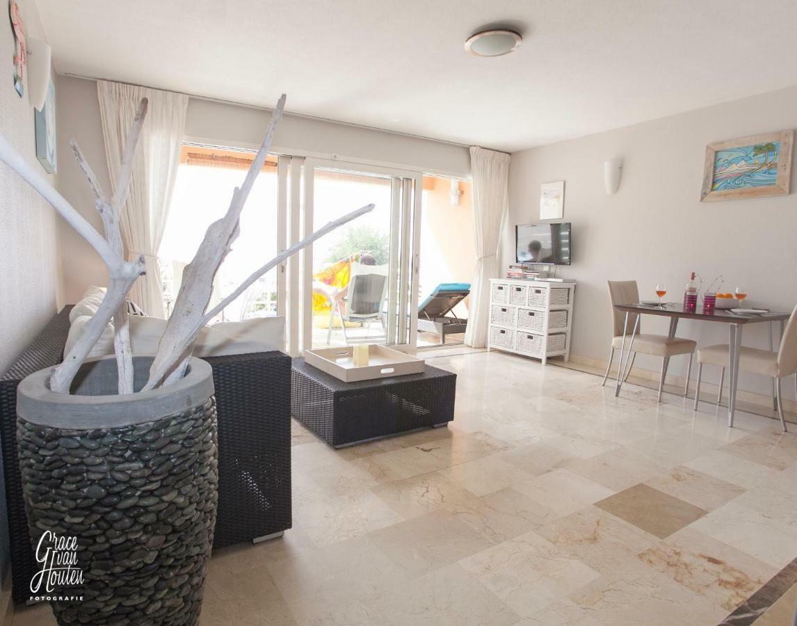 Bonaire Seaside Apartments 외부 사진